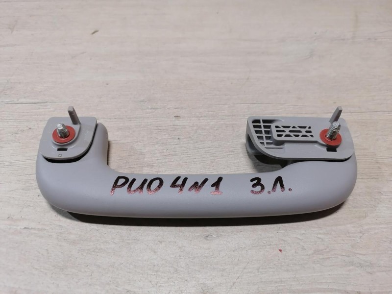 Rio 4 №1 ручка потолка задняя левая