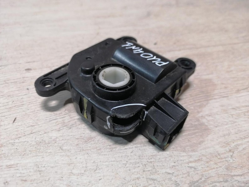 Rio 4 №1 моторчик заслонки печки