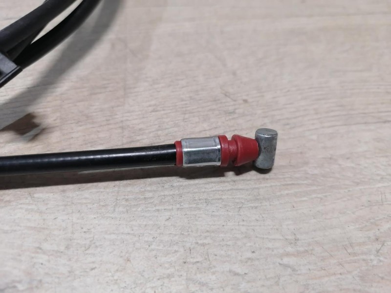 Rio 4 №1 трос лючка бензобака