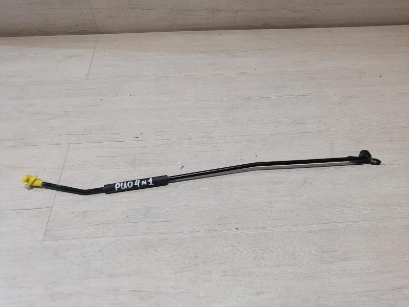 Rio 4 №1 упор капота