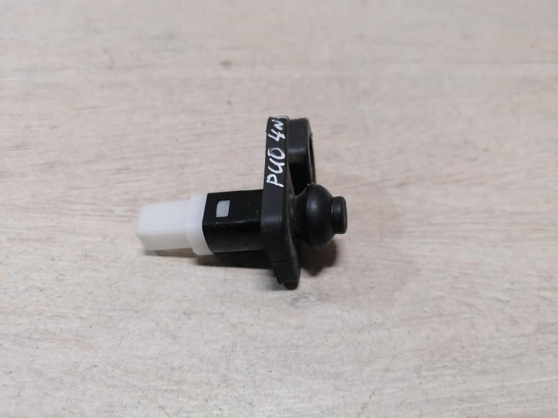 Rio 4 №1 концевик двери