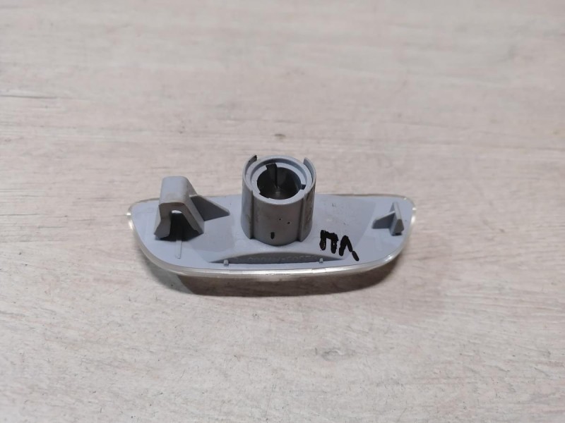 Rio 4 №1 повторитель поворота в крыло левый