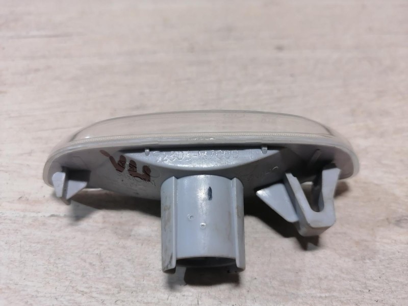 Rio 4 №1 повторитель поворота в крыло левый