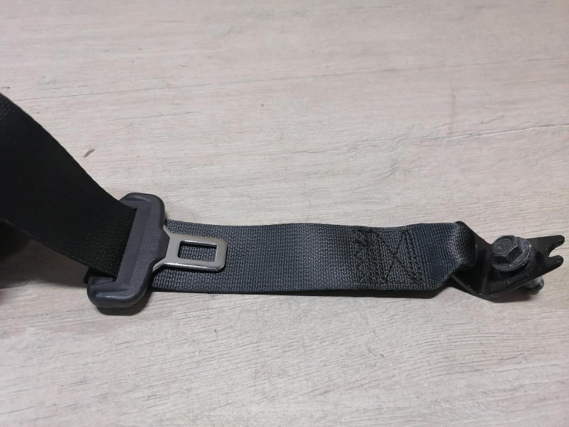 Rio 4 №1 ремень безопасности задний левый