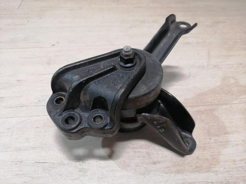 Rio 4 №1 подушка двигателя правая деф