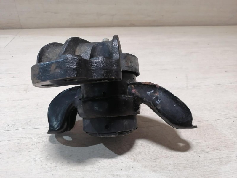 Rio 4 №1 подушка двигателя правая деф