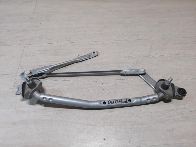 Rio 4 №1 трапеция дворников деф