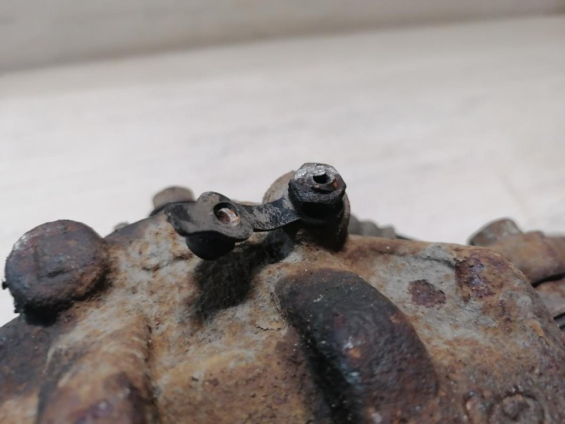 Rio 4 №1 суппорт передний левый