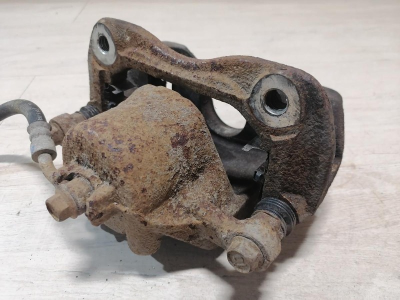 Rio 4 №1 суппорт передний правый