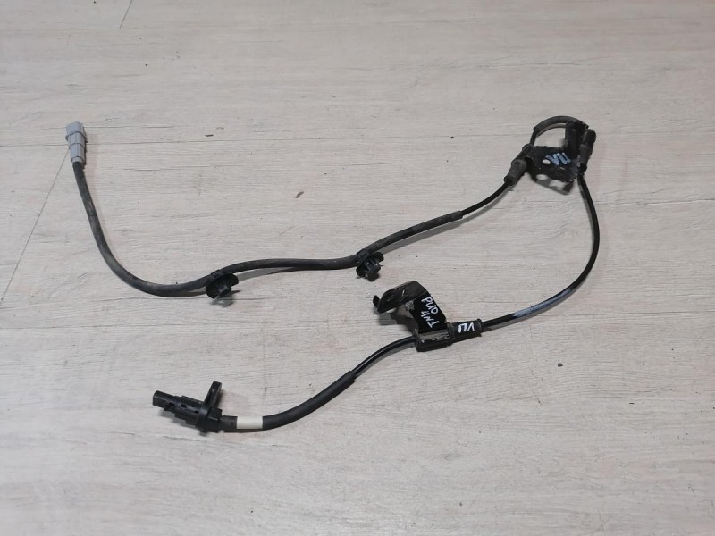 Rio 4 №1 датчик абс передний левый