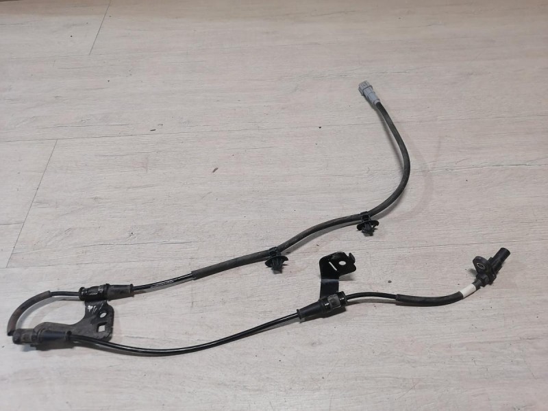 Rio 4 №1 датчик абс передний левый