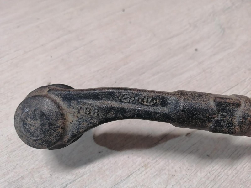 Rio 4 №1 рулевой наконечник правый с тягой