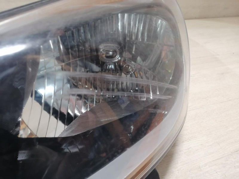 Rio 4 №1 фара левая деф