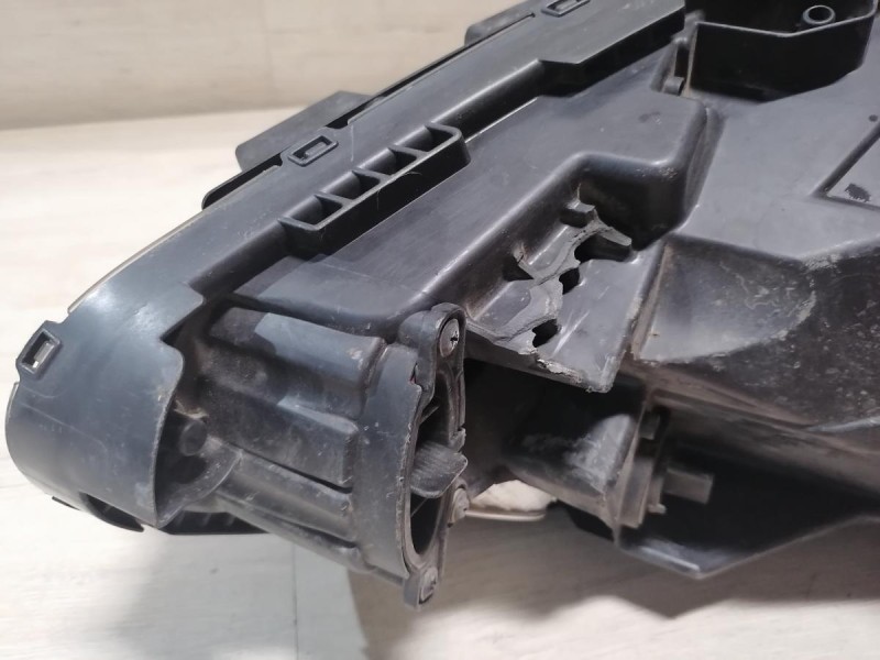 Rio 4 №1 фара левая деф