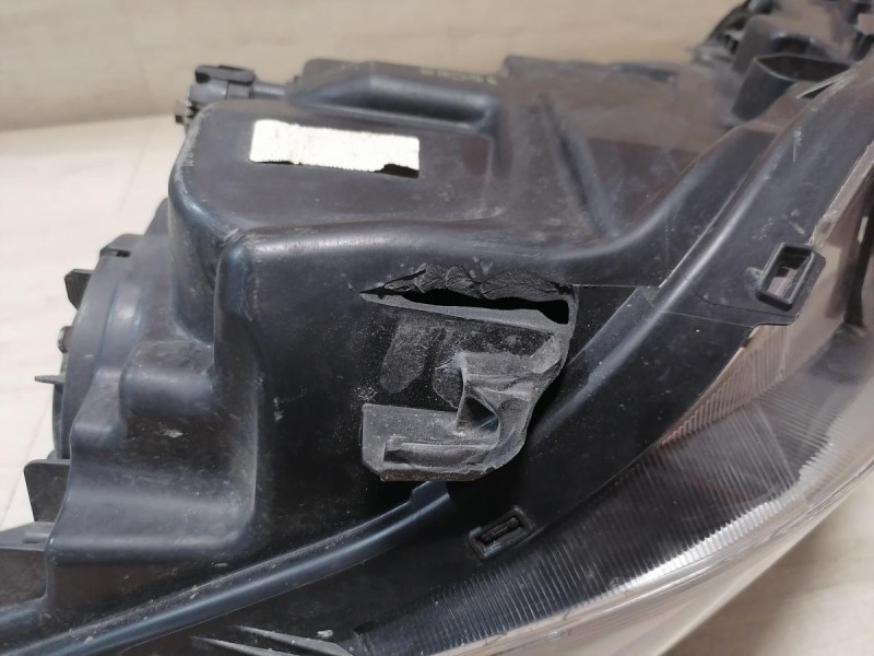 Rio 4 №1 фара левая деф