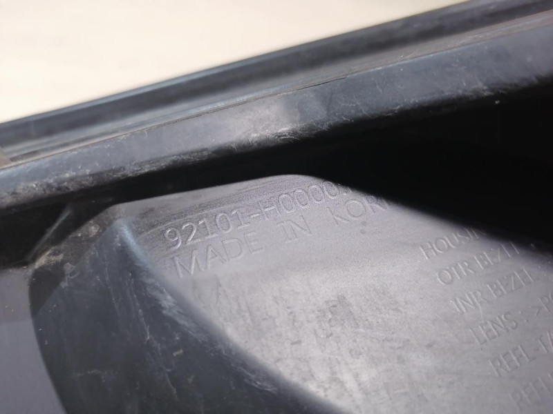 Rio 4 №1 фара левая деф