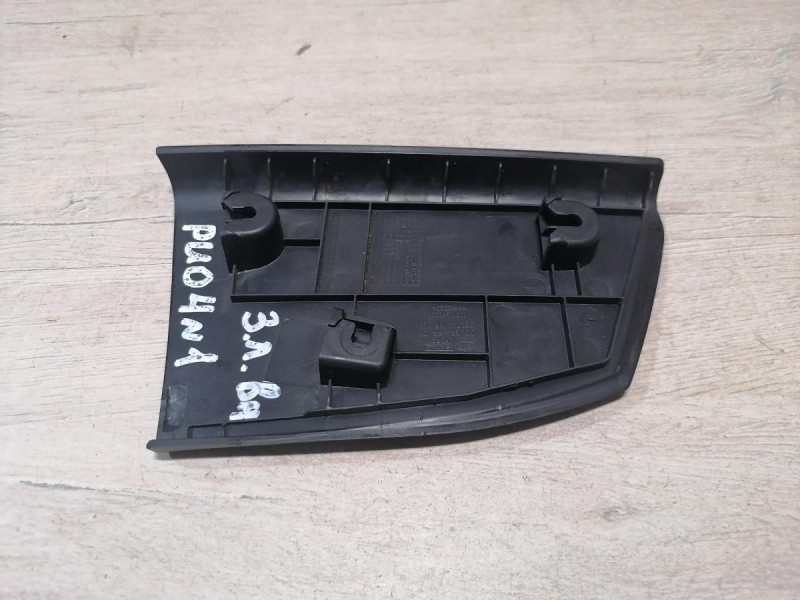 Rio 4 №1 накладка двери внутренняя задняя левая