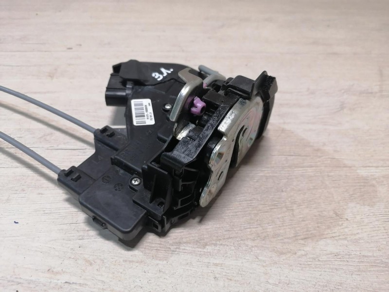 Rio 4 №1 замок двери задний левый