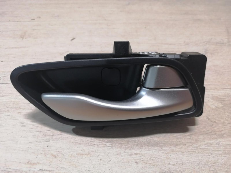 Rio 4 №1 ручка двери внутренняя задняя правая