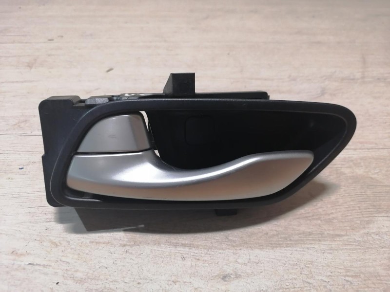 Rio 4 №1 ручка двери внутренняя задняя левая