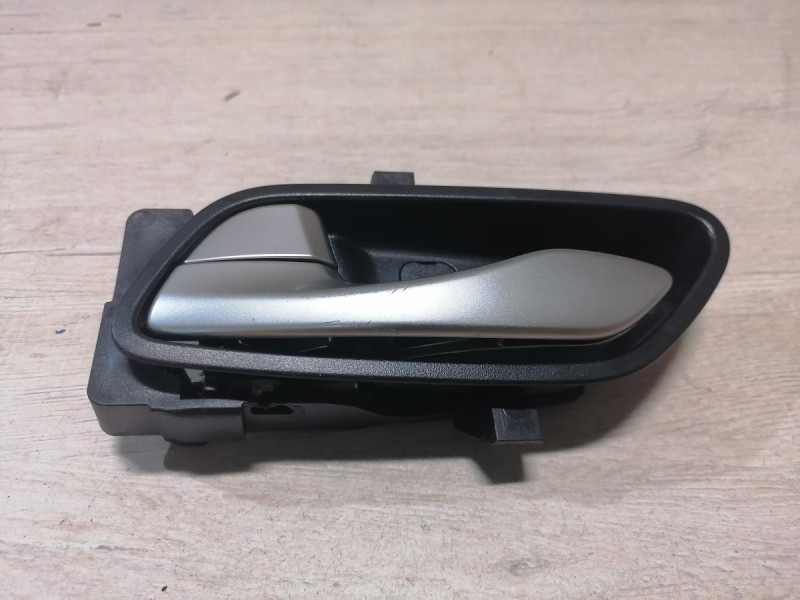 Rio 4 №1 ручка двери внутренняя задняя левая