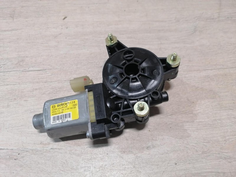 Rio 4 №1 моторчик стеклоподъемника передний правый