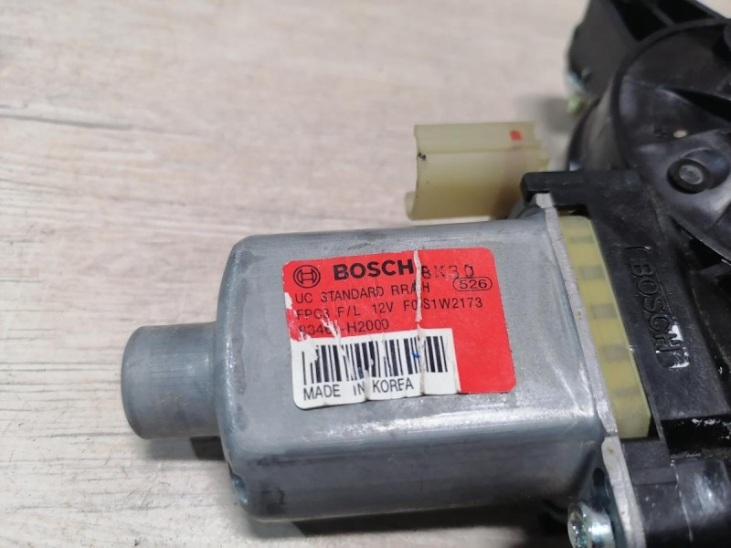 Rio 4 №1 моторчик стеклоподъемника задний правый