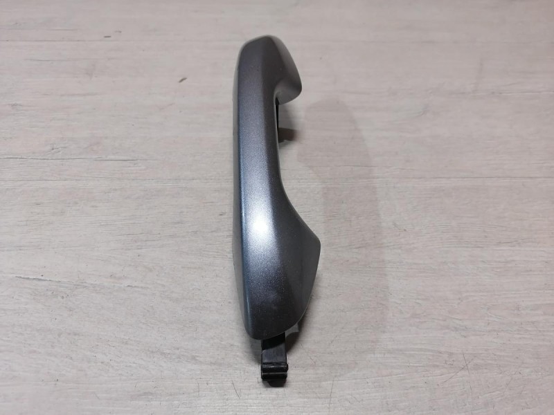 Rio 4 №1 ручка двери наружная правая