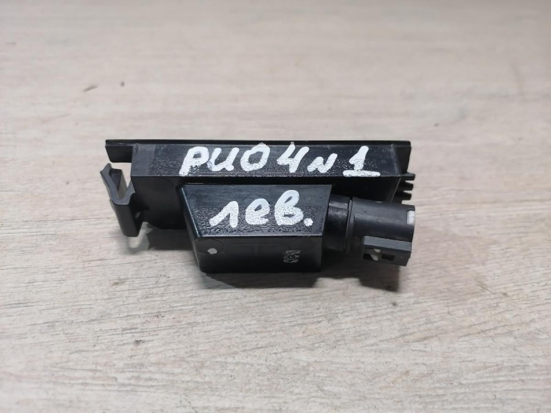 Rio 4 №1 плафон подсветки номера левый