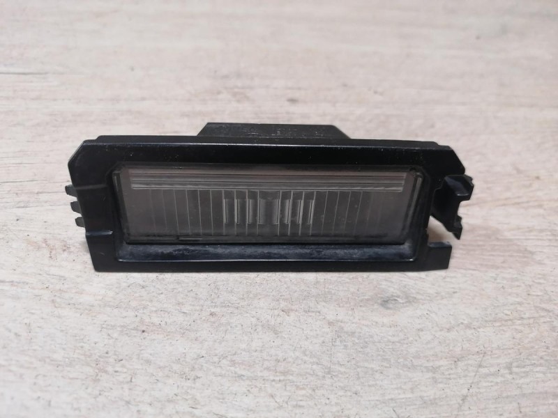 Rio 4 №1 плафон подсветки номера правый