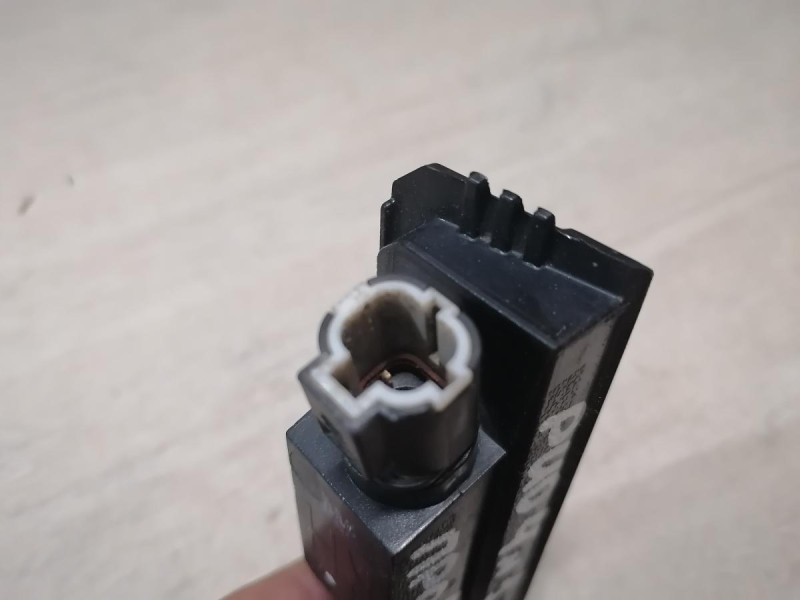 Rio 4 №1 плафон подсветки номера правый