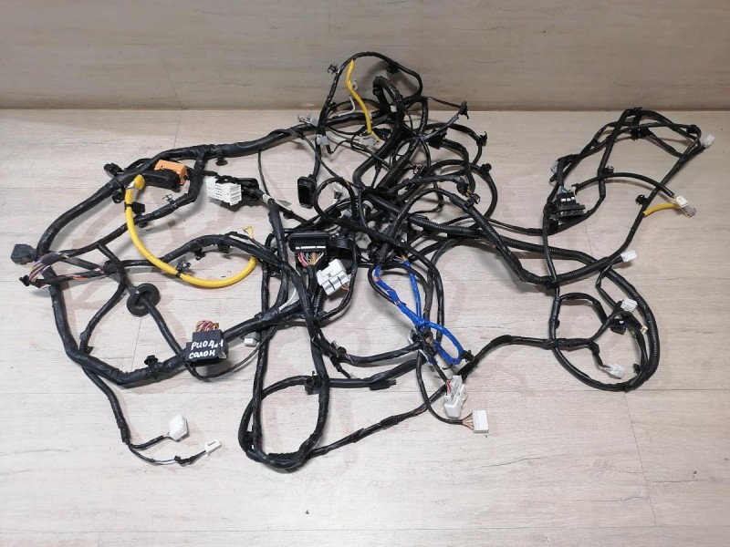 Rio 4 №1 проводка салона