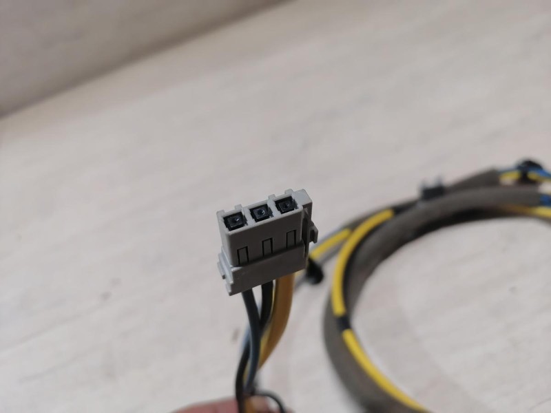 Rio 4 №1 проводка антенны