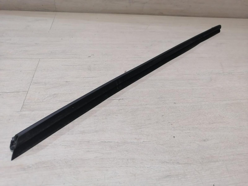 Rio 4 №1 бархотка внутренняя передняя левая