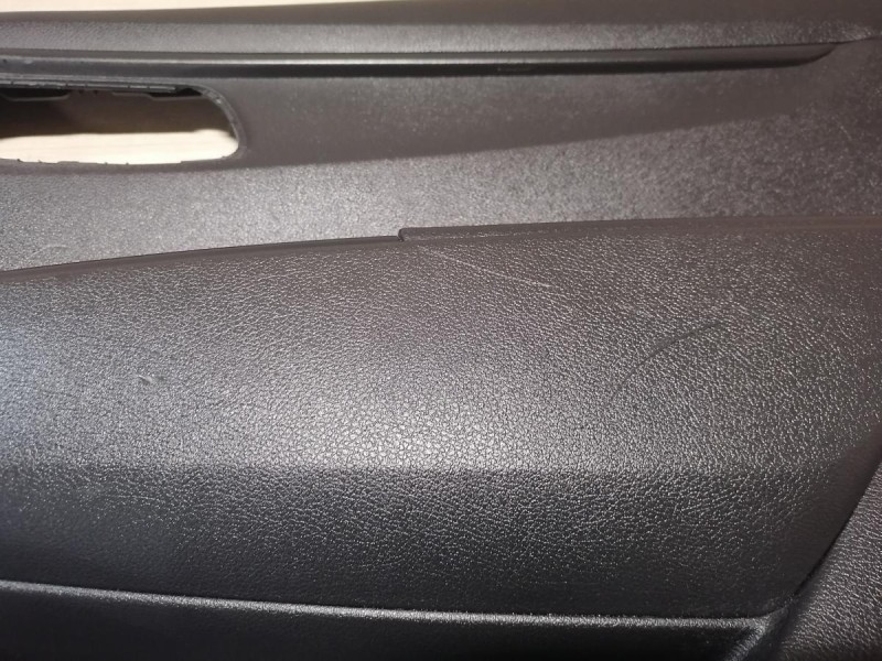 Rio 4 №1 обшивка двери передняя правая