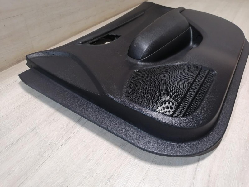 Rio 4 №1 обшивка двери передняя правая