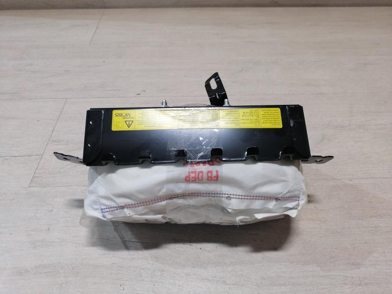 Rio 4 №1 подушка безопасности пассажира