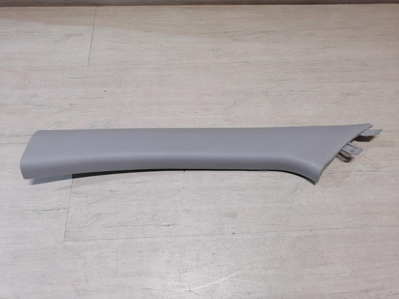 Rio 4 №1 обшивка передней стойки верхняя левая