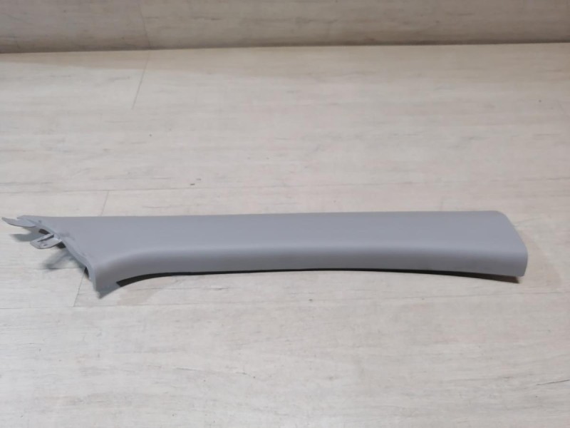 Rio 4 №1 обшивка передней стойки верхняя правая
