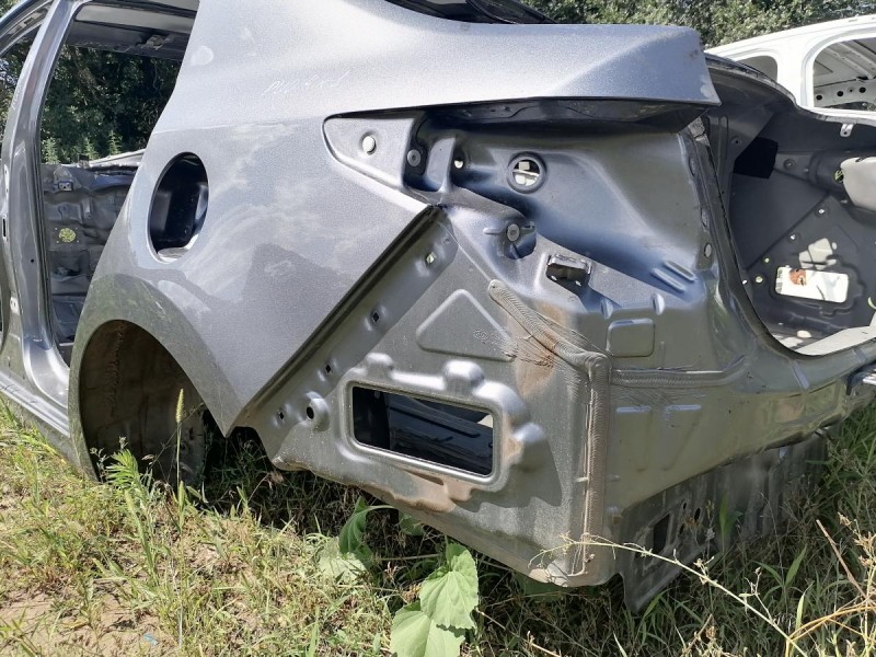 Rio 4 №1 крыло заднее левое