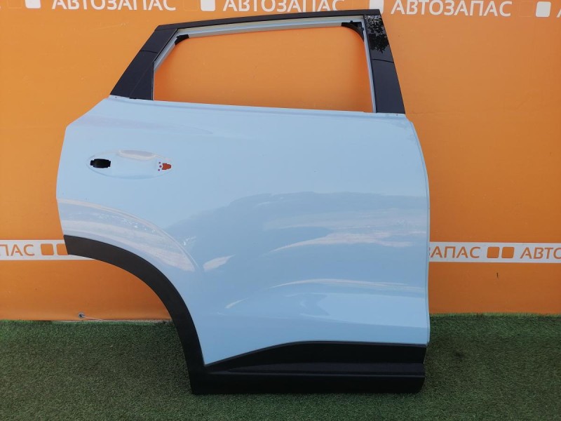 Omoda C5 дверь задняя правая