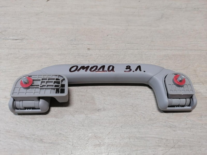 Omoda C5 ручка потолка задняя