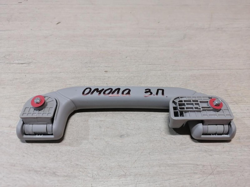 Omoda C5 ручка потолка задняя