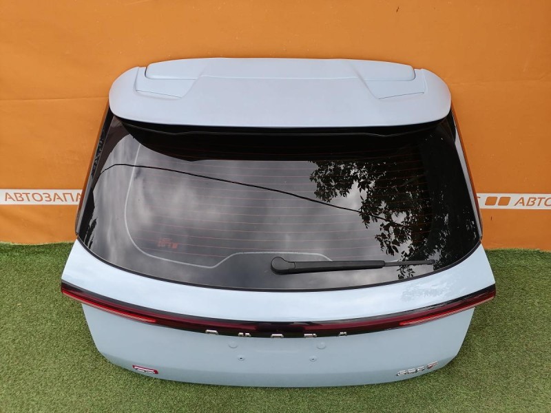 Omoda C5 крышка багажника в сборе