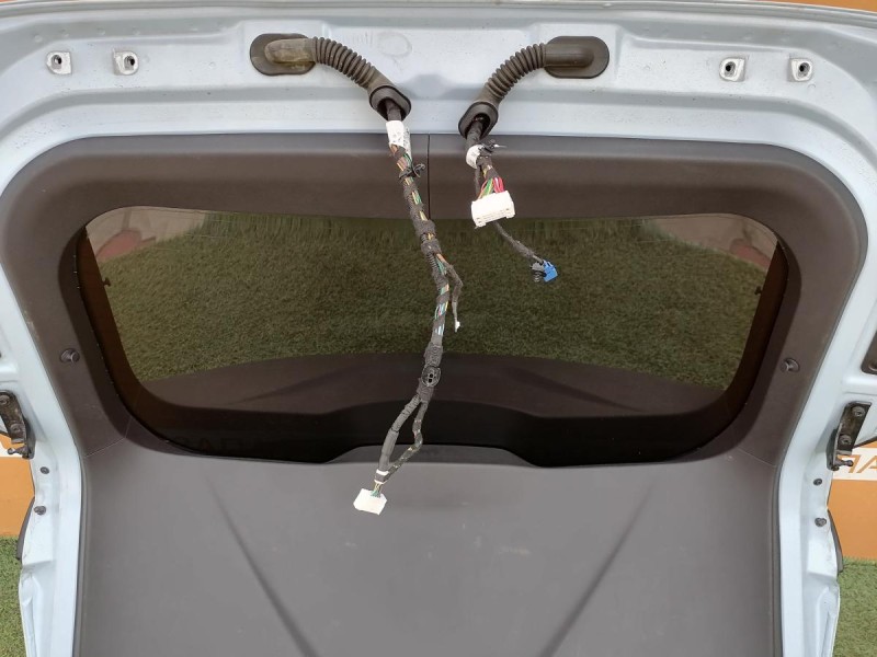 Omoda C5 крышка багажника в сборе