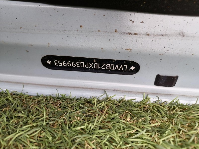 Omoda C5 крышка багажника в сборе