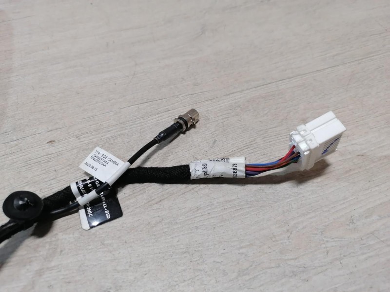 Omoda C5 зеркало правое камера 360