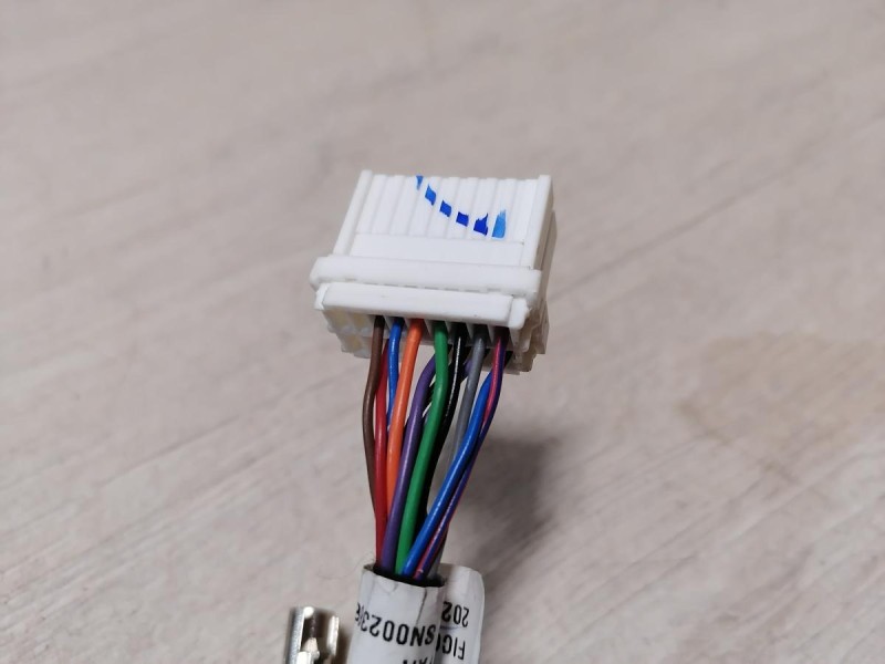 Omoda C5 зеркало правое камера 360