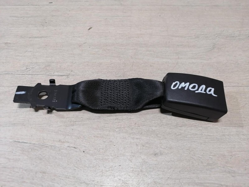 Omoda C5 замок ремня безопасности задний