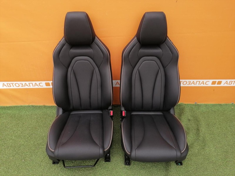 Omoda C5 сиденья передние деф